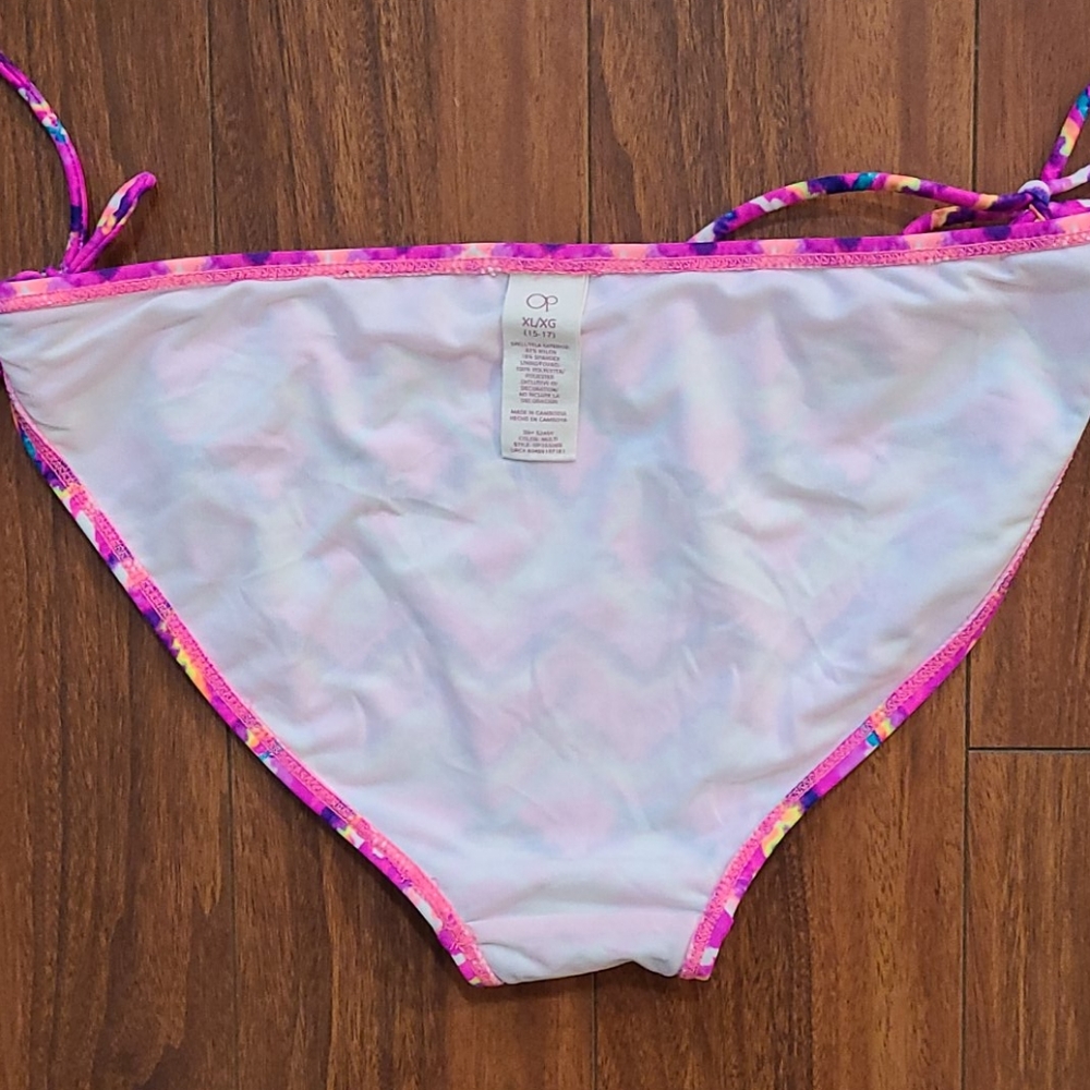 OP Bikini Set - Picture 6 of 9